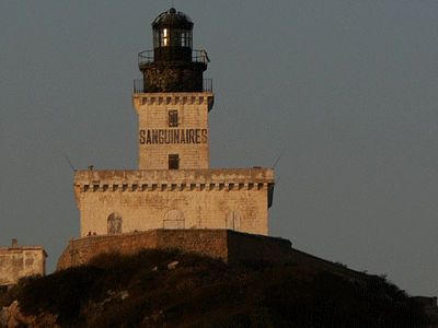 AJACCIO - Les îles Sanguinaires (le PHARE)