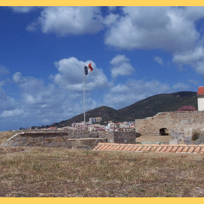 La citadelle d AJACCIO<BR> Le drapeau français flotte encore sur la citadelle