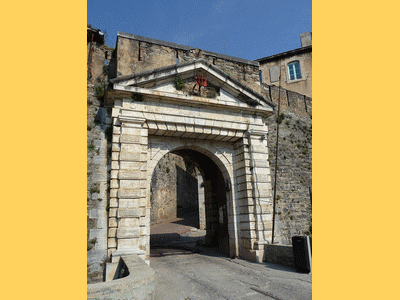 Porte de  la CITADELLE de CORTE   ( Photographie de Jean-Marie_VERGES)