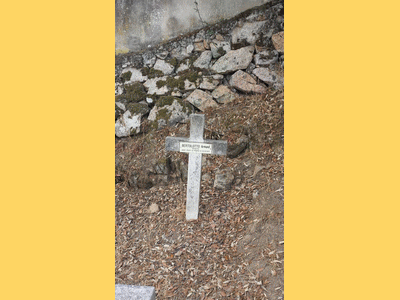 Tombe deBERTOLOTTO Armand Ernest Antoine à <a HREF=fotom2l.php?necro=131>  <U>Ajaccio (Carré militaire du cimetière Saint-Antoine) </U> </A> D-41