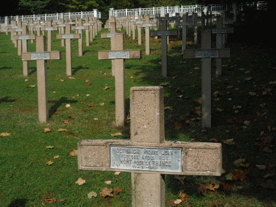 Tombe deDEFRANCHI Pierre Jean Simon à <a HREF=fotom2l.php?necro=1>  <U>Altkirch (cimetiÃ¨re national)</U> </A> 436