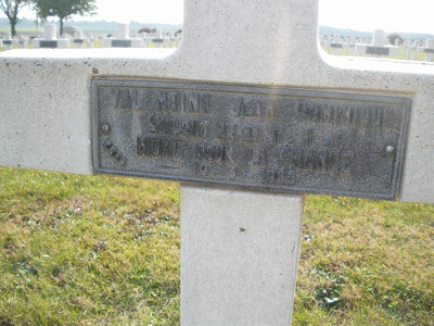 Tombe deVALENTINI Jean Dominique à <a HREF=fotom2l.php?necro=68>  <U>Dompierre-Becquincourt (Nécropole nationale) </U> </A> 2829
