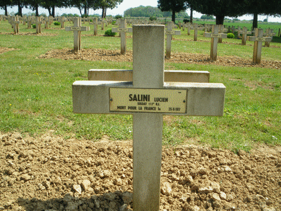 Tombe deSALINI Lucien à <a HREF=fotom2l.php?necro=145>  <U>Hattencourt (Nécropole Nationale) </U> </A> 380