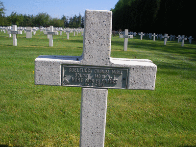 Tombe deGUELFUCCI Charles Marie à <a HREF=fotom2l.php?necro=69>  <U>Lihons (Nécropole Nationale) </U> </A> 649