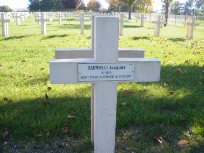 Tombe deGABRIELLI Jacques M à <a HREF=fotom2l.php?necro=166>  <U>Pontavert (Nécropole Nationale) </U> </A> 4250