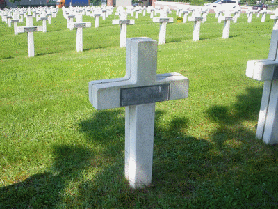 Tombe deROCCA SERRA Don Jacques à <a HREF=fotom2l.php?necro=167>  <U>Saint-Quentin (Nécropole Nationale) </U> </A> 3400
