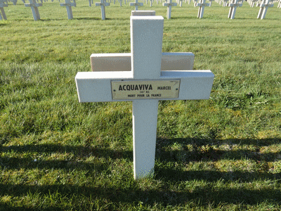 Tombe deACQUAVIVA Marcel à <a HREF=fotom2l.php?necro=202>  <U>Esnes-en-Argonne (Nécropole nationale) </U> </A> 655