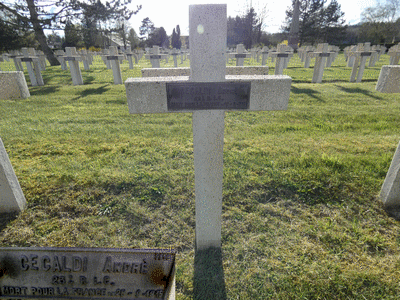 Tombe deCECCALDI André à <a HREF=fotom2l.php?necro=221>  <U>Sainte-Menehould (NÃ©cropole nationale)</U> </A> 3516