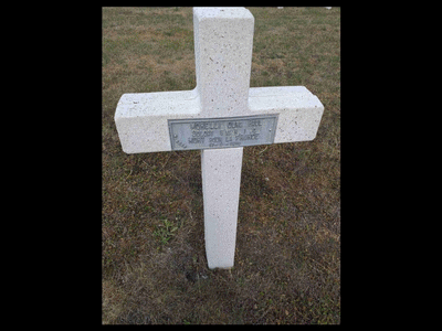 Tombe deMORELLI Ours Paul Astolphe à <a HREF=fotom2l.php?necro=68>  <U>Dompierre-Becquincourt (Nécropole nationale) </U> </A> 3088