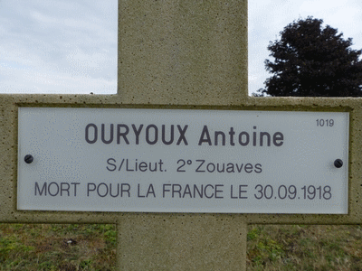 Tombe deOURYOUX Antoine Marie à <a HREF=fotom2l.php?necro=261>  <U>La Cheppe (Nécropole Nationale du Mont Frenet) </U> </A> 1019