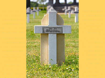 Tombe deTAVERA Baptiste à <a HREF=fotom2l.php?necro=324>  <U>Champenoux - (Nécropole nationale) </U> </A> 989