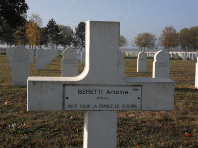 Tombe deBERETTI Antoine Michel à <a HREF=fotom2l.php?necro=27>  <U>Suippes(La Ferme de ) </U> </A> 14/18 â€“ 1554