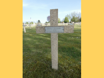 Tombe deSUSINI Dominique de Pierre à <a HREF=fotom2l.php?necro=283>  <U>Verdun (Nécropole nationale Bevaux) </U> </A> Carré 3. Tombe 343
