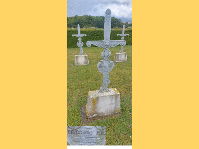 Tombe deORECCHIONI Paul Joseph Anatole à <a HREF=fotom2l.php?necro=498>  <U>Evreux (Carré militaire 