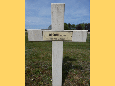 Tombe deORSONI Victor Angelin Jean  à <a HREF=fotom2l.php?necro=202>  <U>Esnes-en-Argonne (Nécropole nationale) </U> </A> 1213