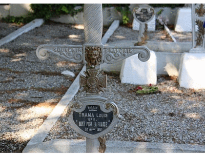 Tombe deTRAMA Louis à <a HREF=fotom2l.php?necro=399>  <U>Antibes ( Carré militaire du cimetière de Rabiac) </U> </A> 166