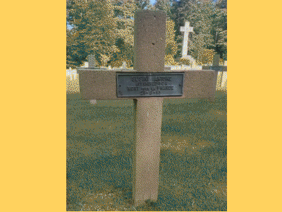Tombe deSUSINI Antoine à <a HREF=fotom2l.php?necro=26>  <U>Orbey Le Wettstein, cimetière des Chasseurs  du Linge </U> </A> 378
