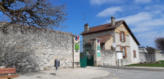 Montereau-Fault-Yonne (carré militaire du cimetière communal)