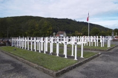 Servance(Carré militaire du cimetière communal)
