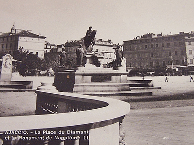 AJACCIO -  Place du Diamant 