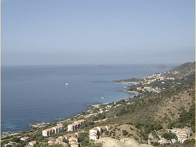 AJACCIO - Les îles Sanguinaires vues du chemin des crêtes