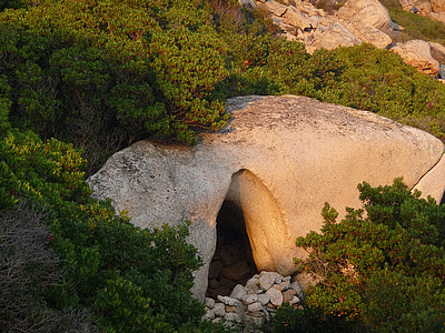 ORIU  - Notre-Dame de la SERRA