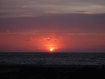 Coucher de soleil sur la mer á Lozzari