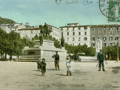 AJACCIO     (Place du Diamant en 1910) (20060101)    (Photographie de Antoine-Nivaggioni) <br><A href=vos/1900/003.jpg>Afficher l'image ?</A>